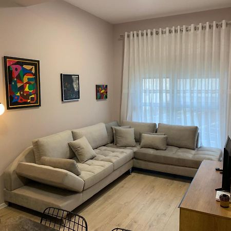 Lovely 1-Bedroom Condo In Tirana Wifi-Netflix-Ac Exteriér fotografie