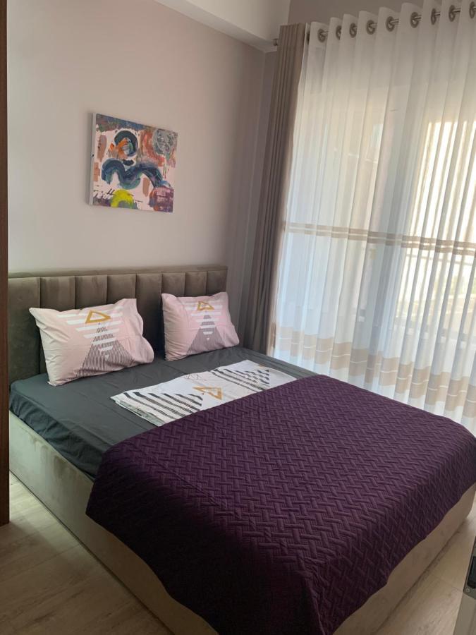 Lovely 1-Bedroom Condo In Tirana Wifi-Netflix-Ac Exteriér fotografie